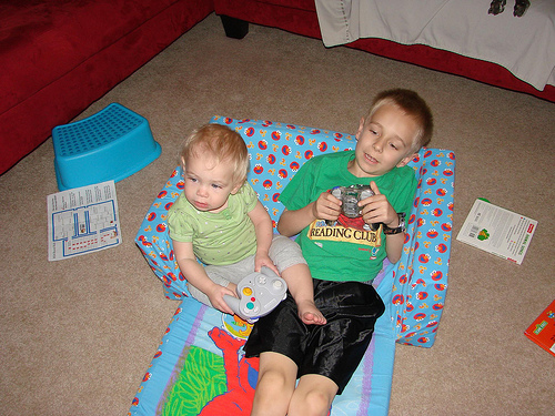 Playing Nintendo together Playing Nintendo together