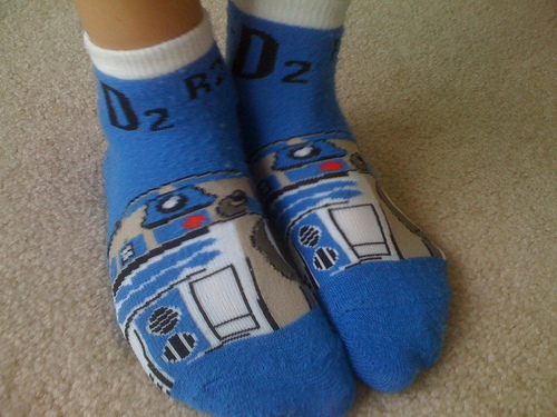 http://www.modernishfather.com/wp-content/uploads/2009/07/artoo.jpg