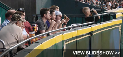 Baseball game slideshow Baseball game slideshow